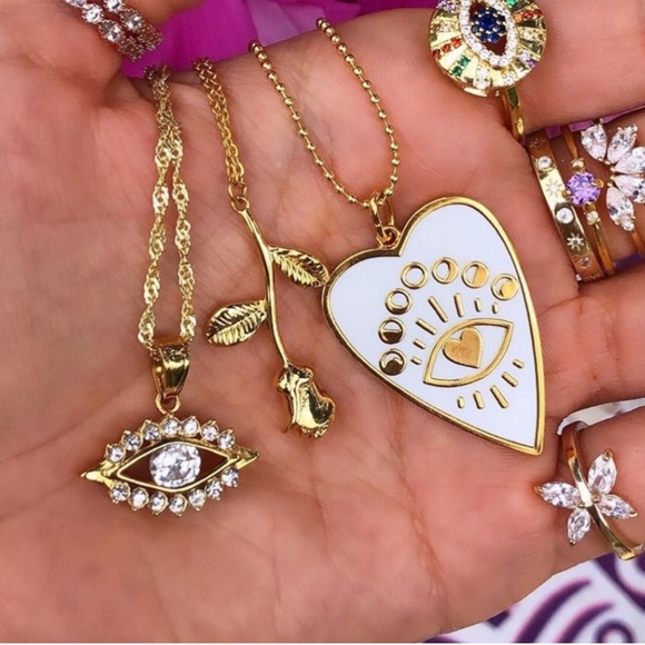 RESTOCKED Gold Rose Pendent Necklace - Picture 2 of 8